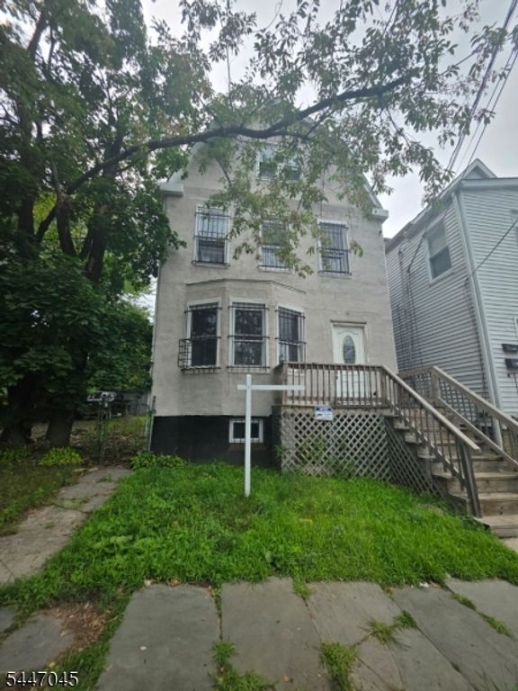 135 Brookside Ave, Irvington Twp., NJ 07111 — exterior