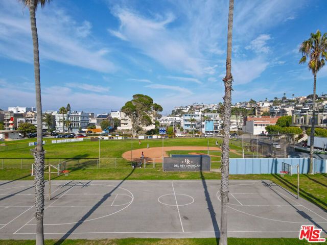 6209 Pacific Avenue 103, Playa Del Rey (los Angeles), CA 90293