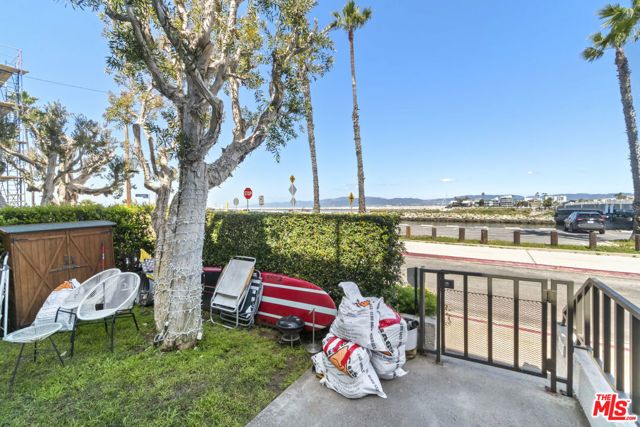 6209 Pacific Avenue 103, Playa Del Rey (los Angeles), CA 90293