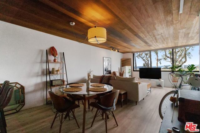 6209 Pacific Avenue 103, Playa Del Rey (los Angeles), CA 90293