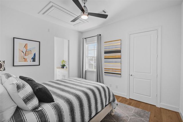 3426 Timbergrove Heights Street, Houston, TX 77008