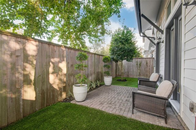 3426 Timbergrove Heights Street, Houston, TX 77008