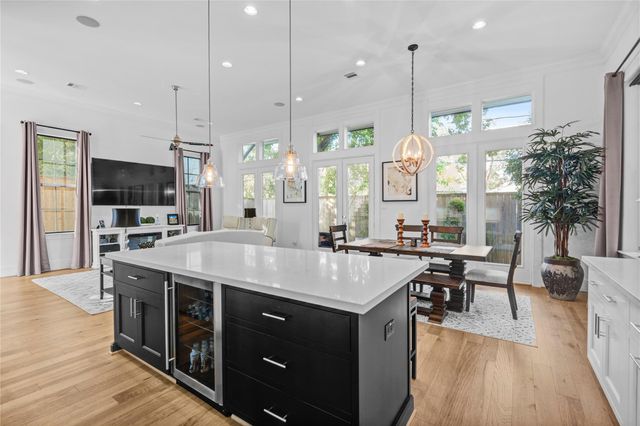 3426 Timbergrove Heights Street, Houston, TX 77008