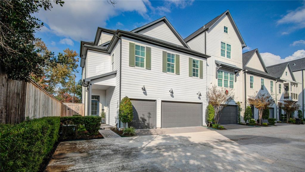 3426 Timbergrove Heights Street, Houston, TX 77008