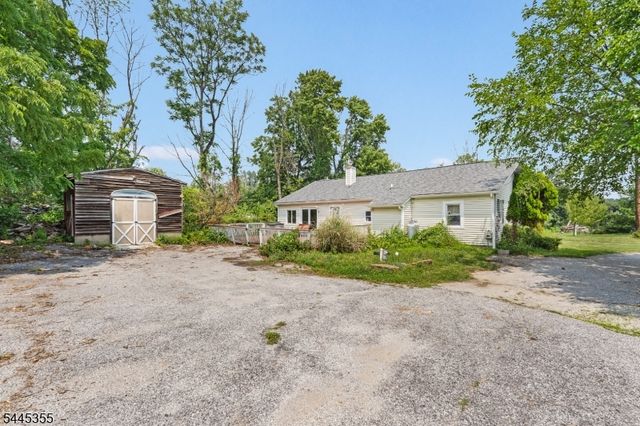 54 Skytop Rd, Wantage Twp., NJ 07461