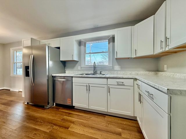 5515 Littleton RD, Roanoke, VA 24012