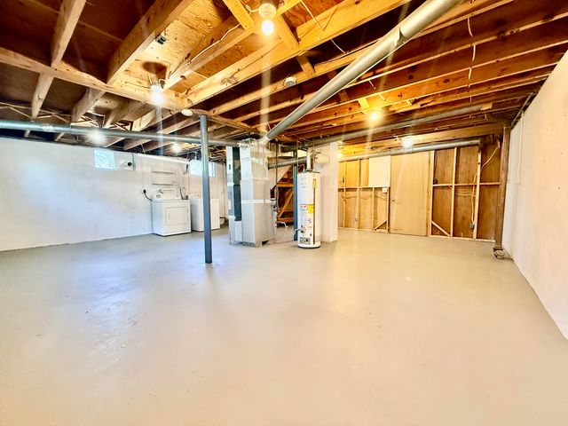 5515 Littleton RD, Roanoke, VA 24012