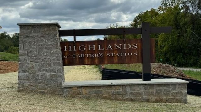 3249 Barrel Oak Pass, Columbia, TN 38401