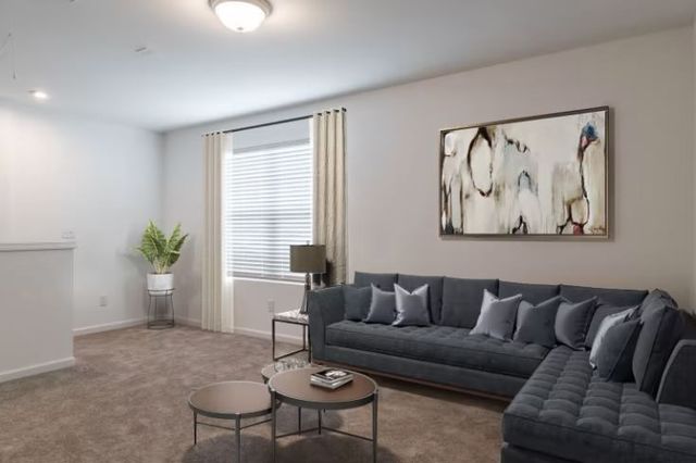 3249 Barrel Oak Pass, Columbia, TN 38401