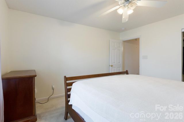 9704 Aventide Lane, Charlotte, NC 28215