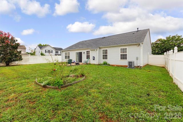 9704 Aventide Lane, Charlotte, NC 28215
