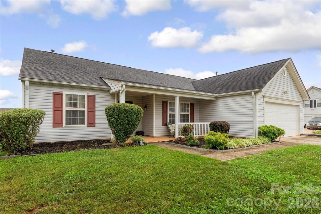 9704 Aventide Lane, Charlotte, NC 28215