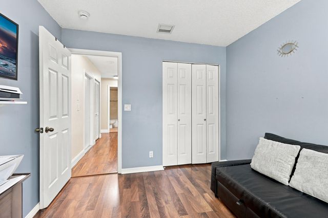 4344 NW 1st Street, Deerfield Beach, FL 33442