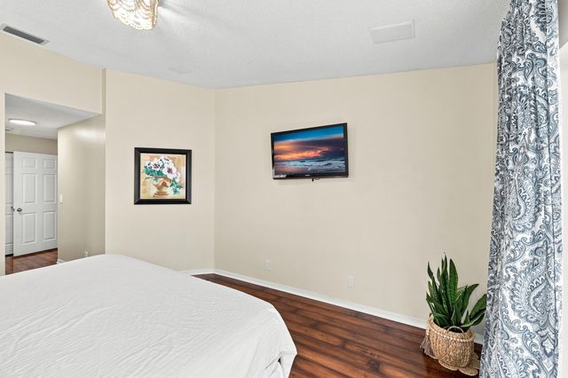 4344 NW 1st Street, Deerfield Beach, FL 33442