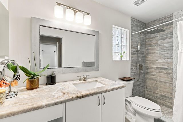 4344 NW 1st Street, Deerfield Beach, FL 33442