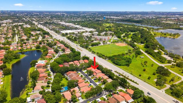 4344 NW 1st Street, Deerfield Beach, FL 33442