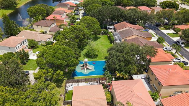 4344 NW 1st Street, Deerfield Beach, FL 33442