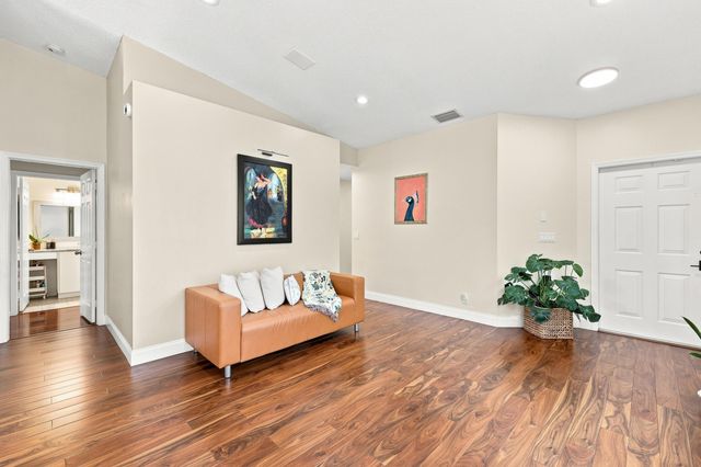 4344 NW 1st Street, Deerfield Beach, FL 33442