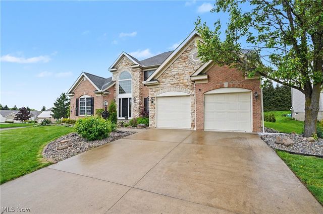 1257 Muchney Circle, Akron, OH 44312
