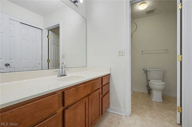 1257 Muchney Circle, Akron, OH 44312