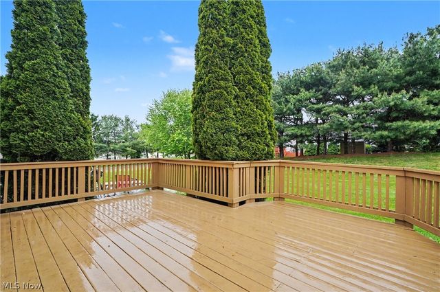 1257 Muchney Circle, Akron, OH 44312