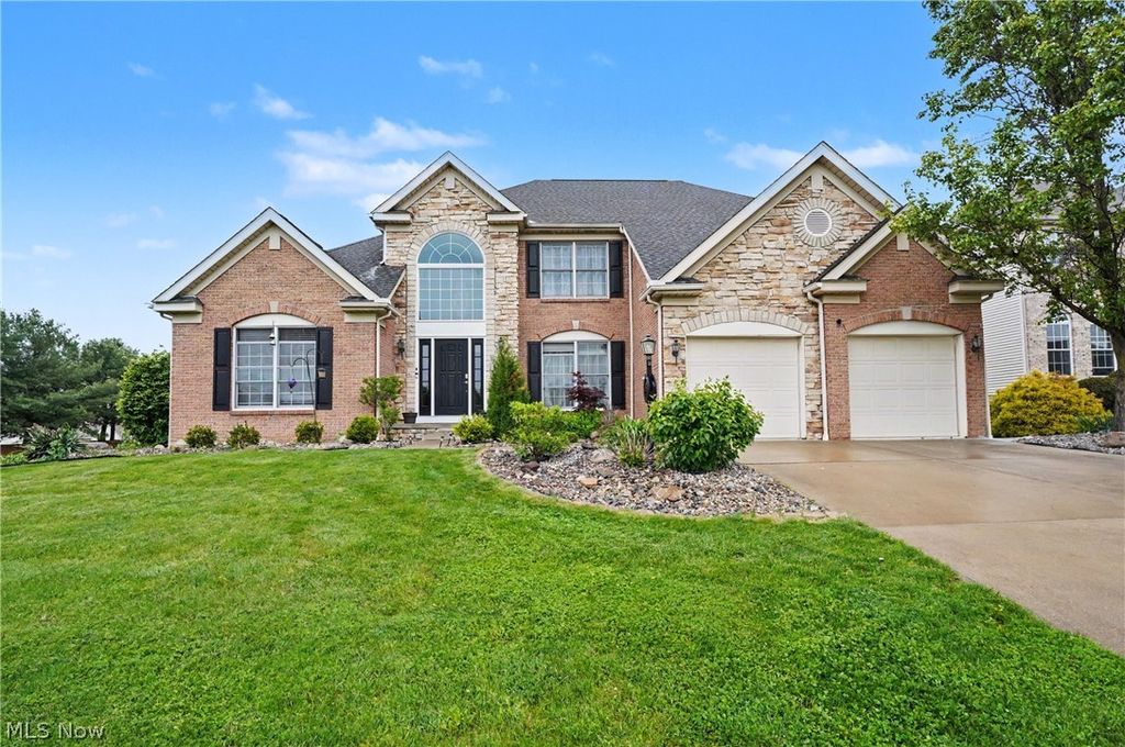 1257 Muchney Circle, Akron, OH 44312