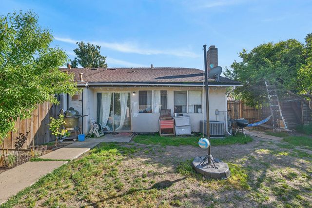 7033 Tristan Cir, Stockton, CA 95210