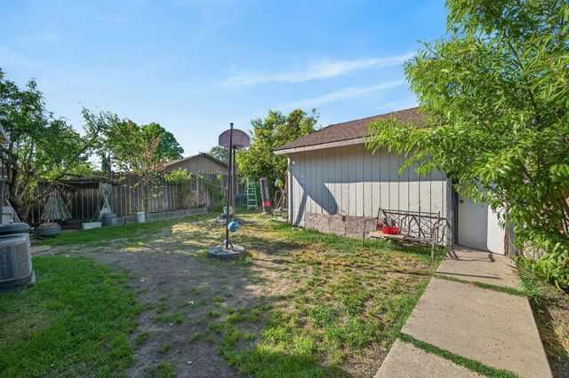 7033 Tristan Cir, Stockton, CA 95210