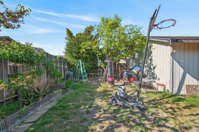 7033 Tristan Cir, Stockton, CA 95210