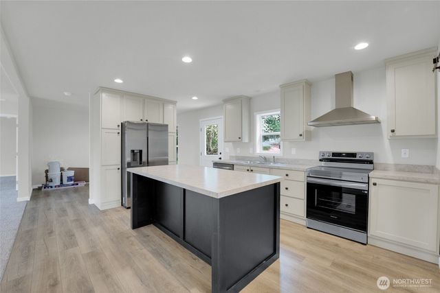 20001 69th Avenue Ct E, Spanaway, WA 98387