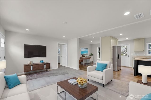 20001 69th Avenue Ct E, Spanaway, WA 98387