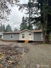 20001 69th Avenue Ct E, Spanaway, WA 98387