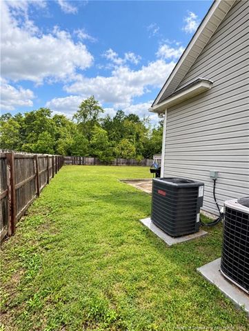 3600 Crosswinds Drive, Hope Mills, NC 28348