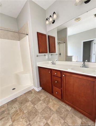 3600 Crosswinds Drive, Hope Mills, NC 28348