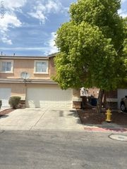 3678 Calypso Beach Court, Las Vegas, NV 89115