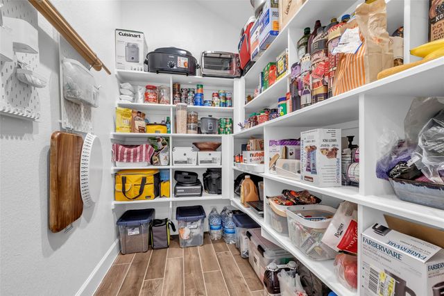 633 North Rivus Overlook Drive, Willis, TX 77318