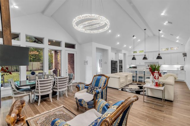 633 North Rivus Overlook Drive, Willis, TX 77318