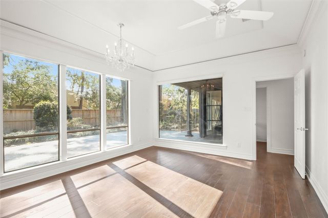 3122 Royal Crescent Drive, Houston, TX 77339