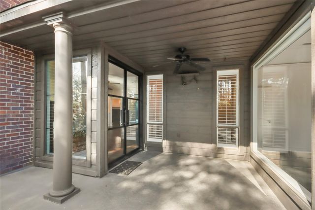 3122 Royal Crescent Drive, Houston, TX 77339