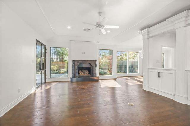 3122 Royal Crescent Drive, Houston, TX 77339