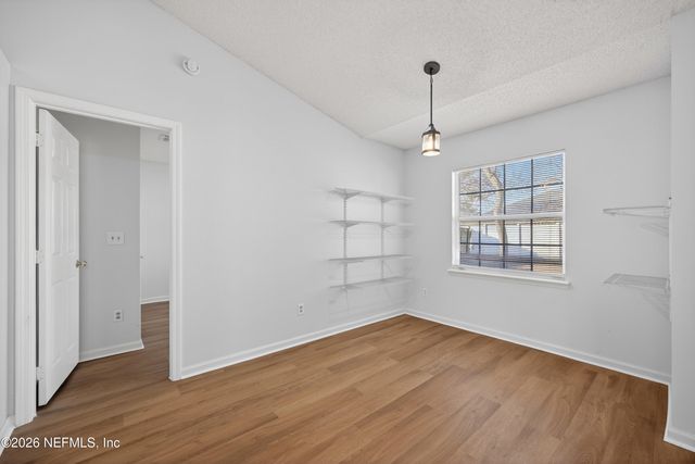 2912 CRANES LANDING Court, Orange Park, FL 32073