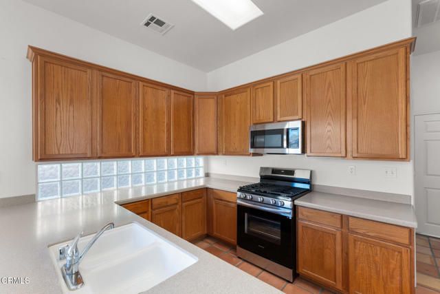 67 Tempe Trail, Palm Desert, CA 92211