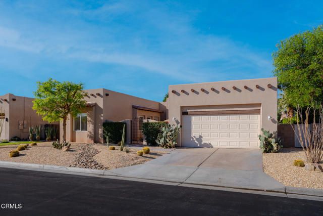 67 Tempe Trail, Palm Desert, CA 92211