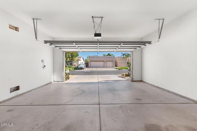 67 Tempe Trail, Palm Desert, CA 92211