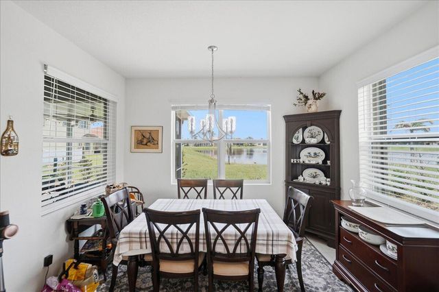 4111 Worlington Terrace, Fort Pierce, FL 34947