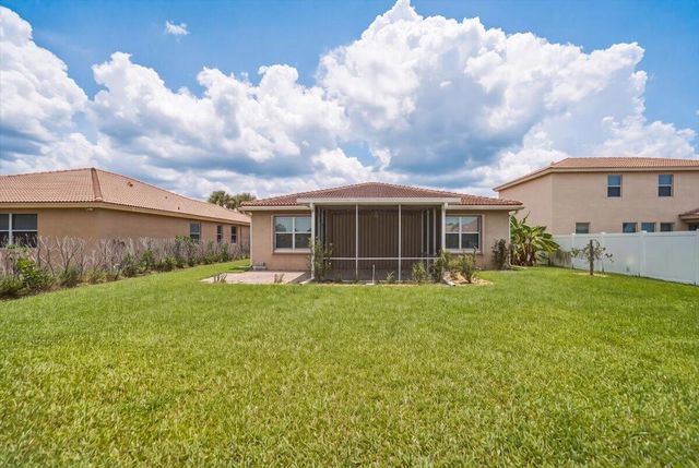 4111 Worlington Terrace, Fort Pierce, FL 34947