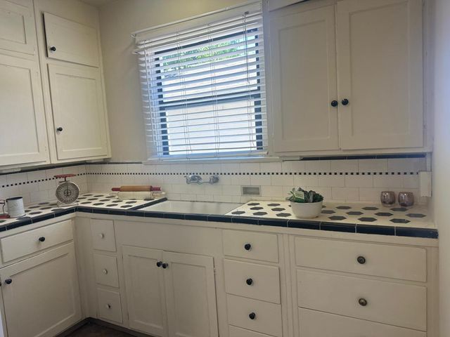 427 & 431 Ellis St, King City, CA 93930