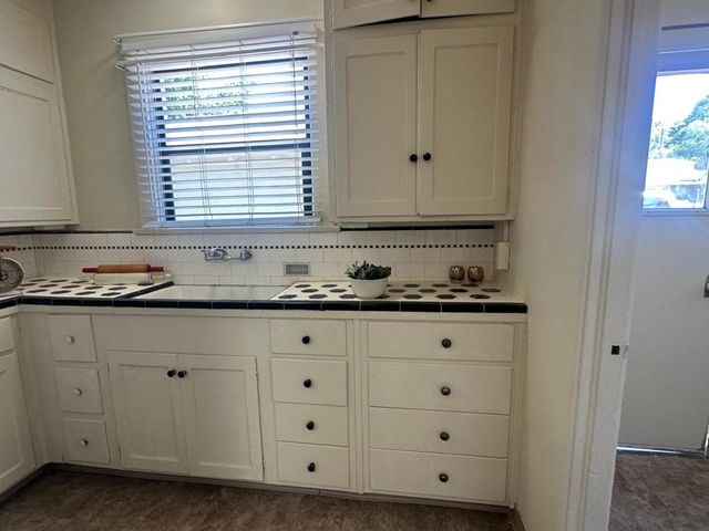 427 & 431 Ellis St, King City, CA 93930