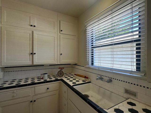 427 & 431 Ellis St, King City, CA 93930