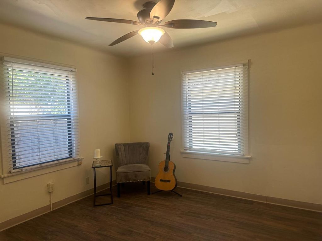 427 & 431 Ellis St, King City, CA 93930